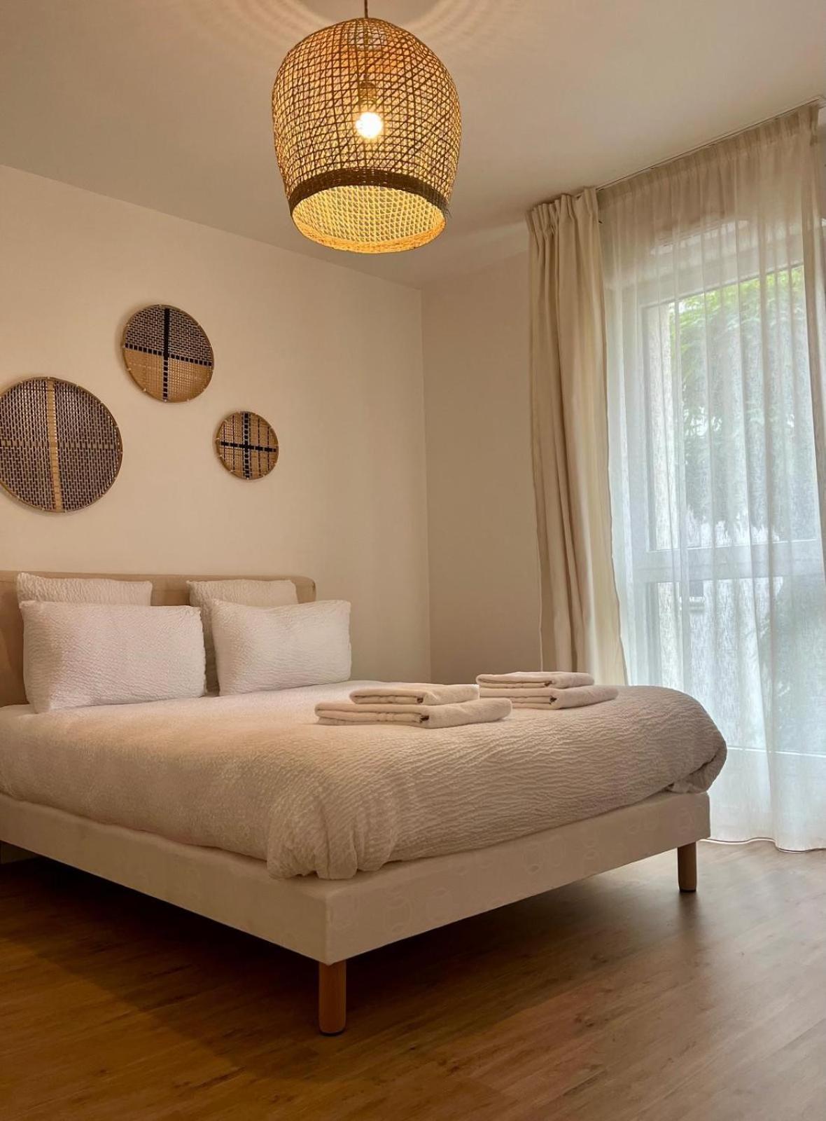 Residence Services Seniors Montana Шартр Екстер'єр фото