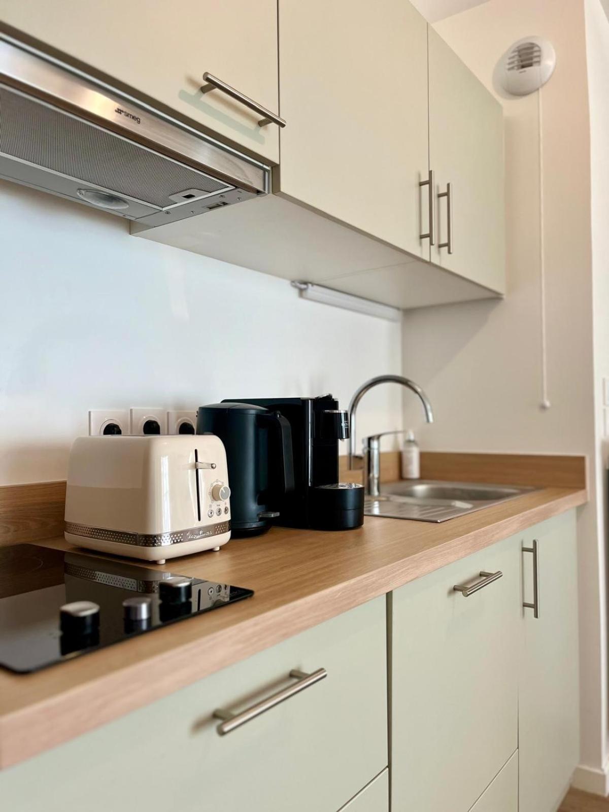 Residence Services Seniors Montana Шартр Екстер'єр фото